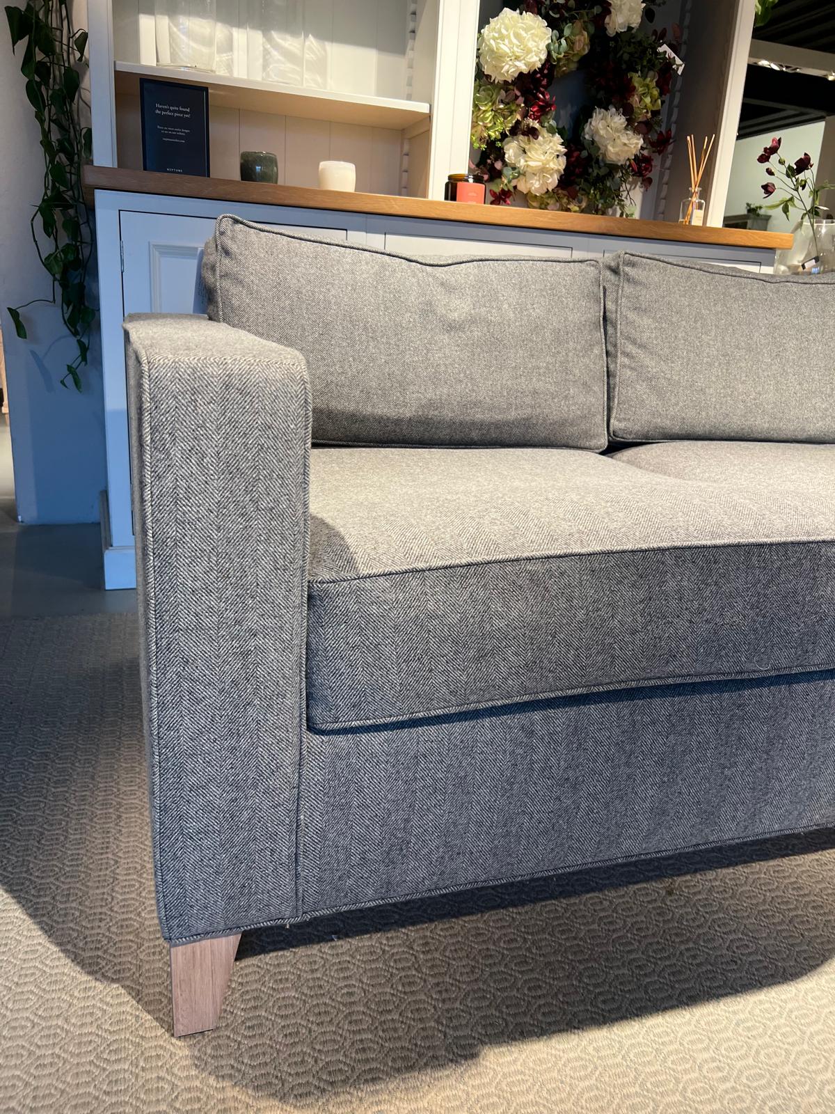 Shoreditch Sofa Small - Elliot Granite - Vintage Oak Legs - Image 3
